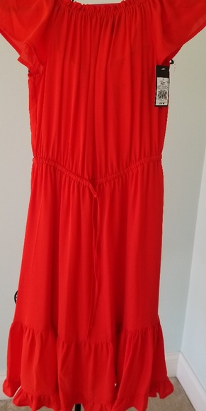 Mossimo Supply Co. Dresses & Skirts - NWT beautiful melon/orange color dress